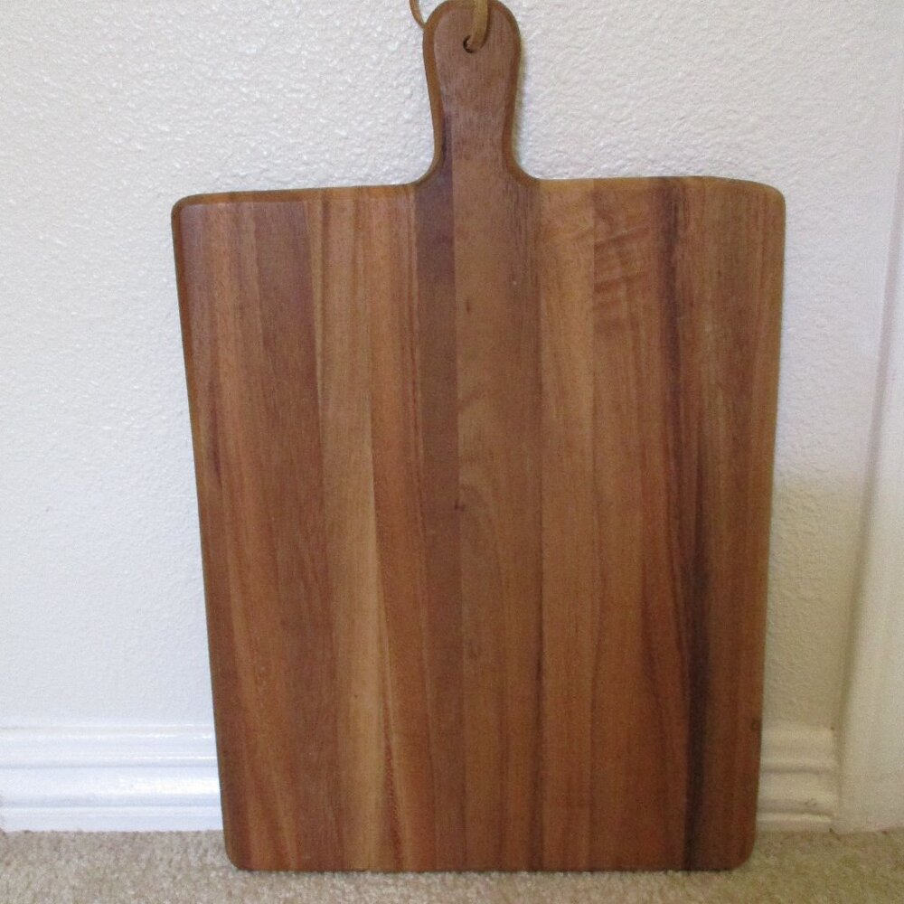 FINAL SALE! Hearth and Hand with Magnolia Wood Cutting Board Serving Board